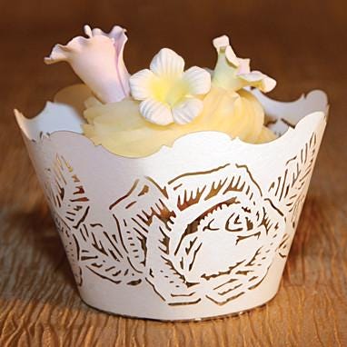 Amor Cupcake Wrappers